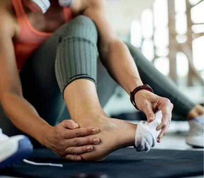 Koreksi Ketidakstabilan Pergelangan Kaki Dan Pemindaian Kontur Terakhir Sepatu: Bagaimana Data Ka...